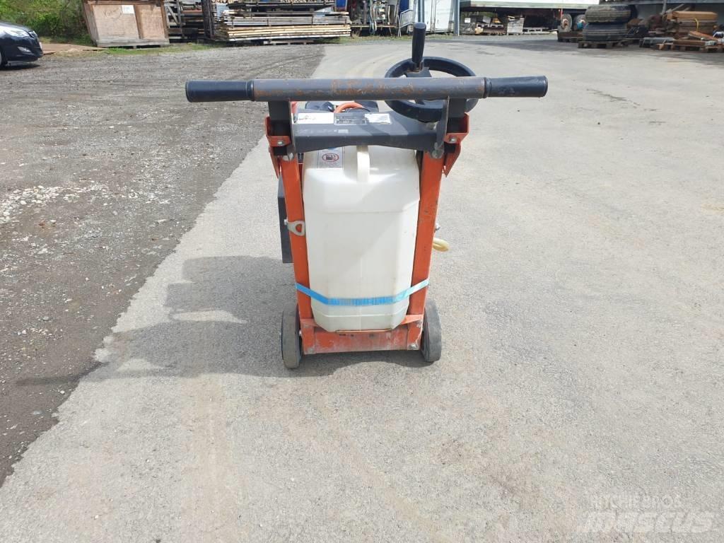Husqvarna FS 400 LV Construction - Others