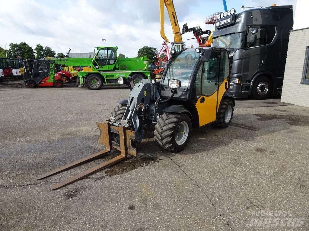 GiANT 4548 Tendo Telescopic handlers