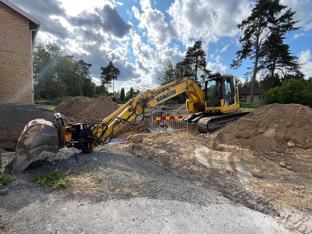 Komatsu PC138US-11 Crawler excavators