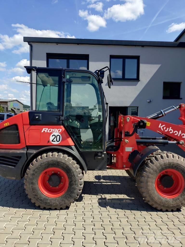 Kubota R 090 Wheel loaders