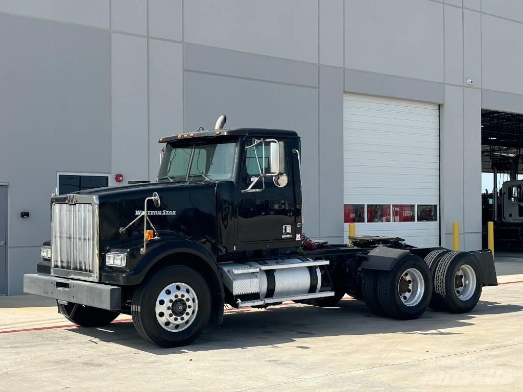 Western Star 4900 Tractor Units