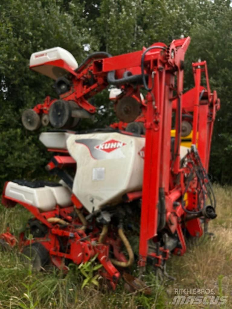 Kuhn Maxima 2 Drills