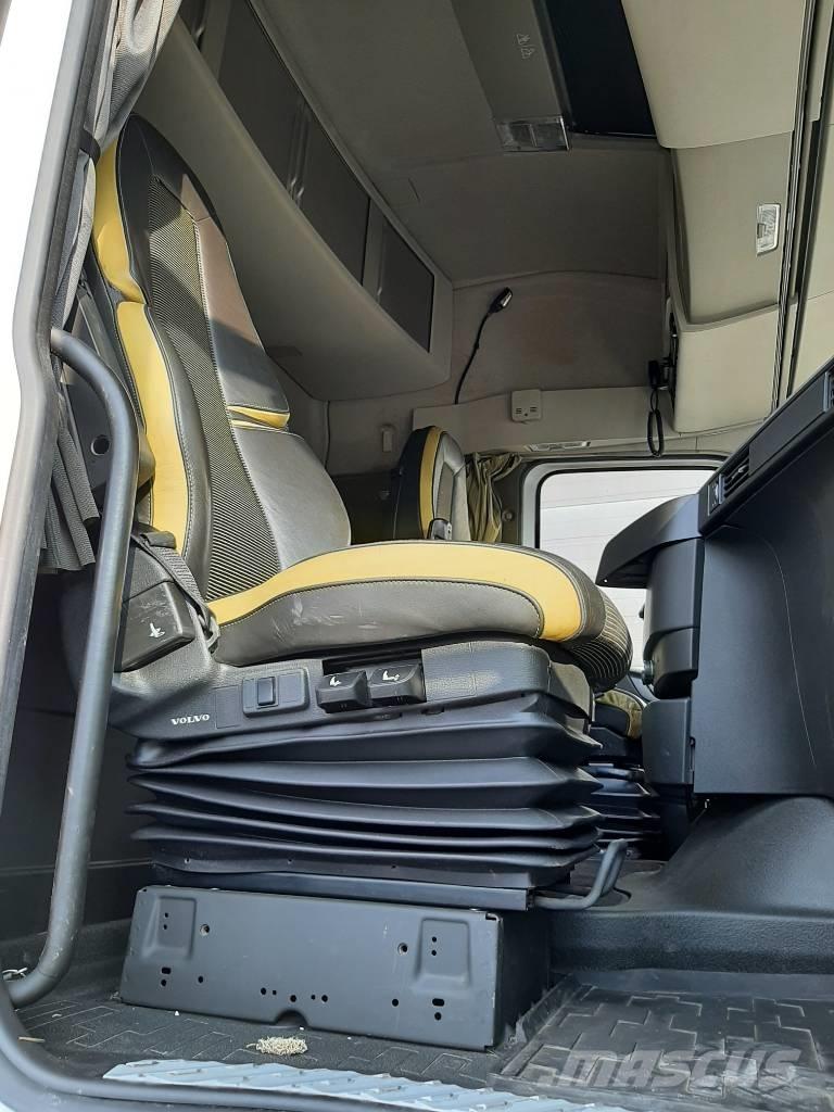 Volvo FH 16 Timber trucks