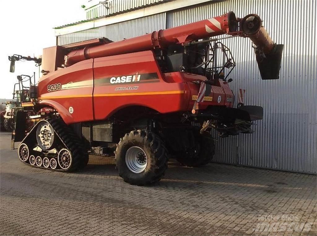 Case IH axial 9230 Combine harvesters