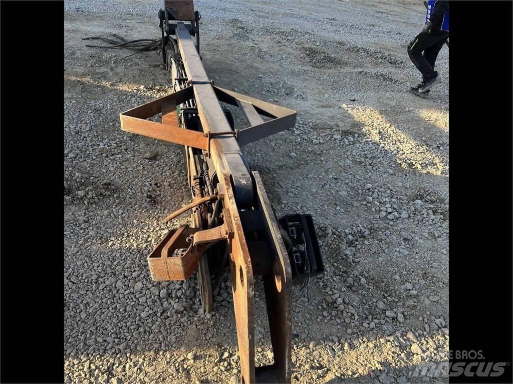 Loglift 210 Harvester cranes