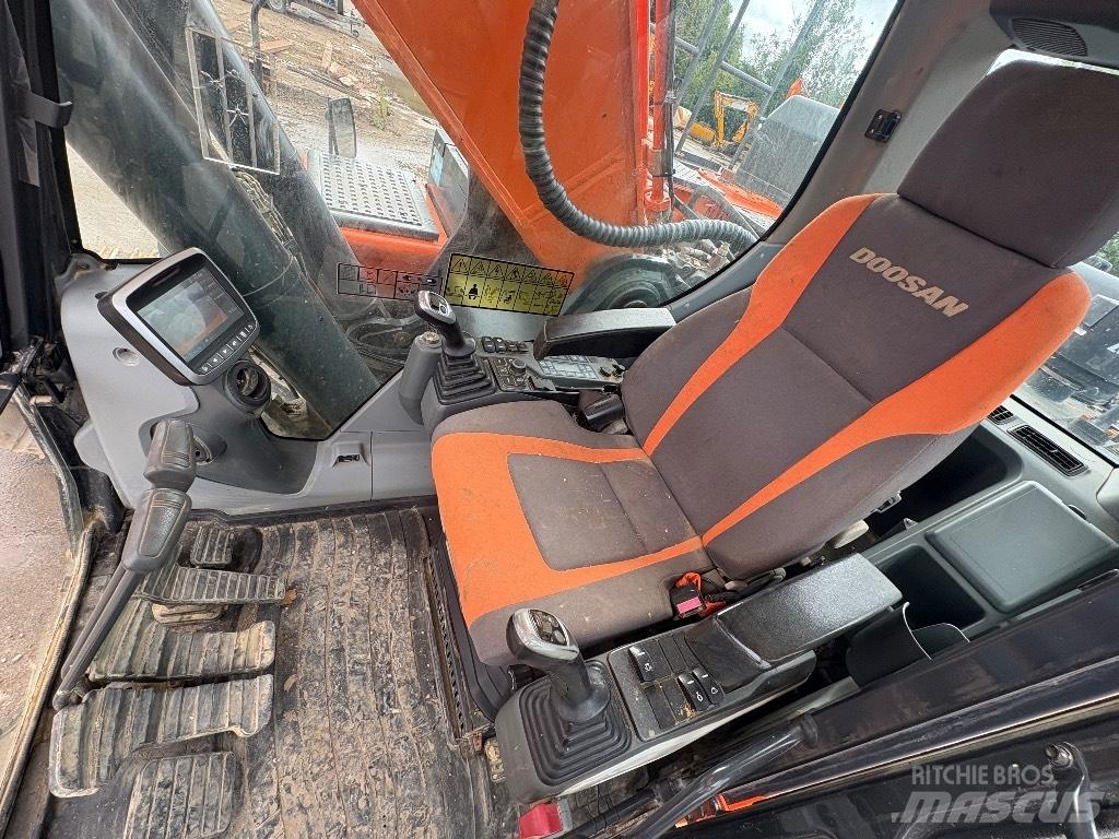 Doosan DX380LC-5 Crawler excavators