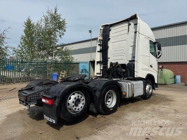 Volvo FH500 G/T XL Tractor Units