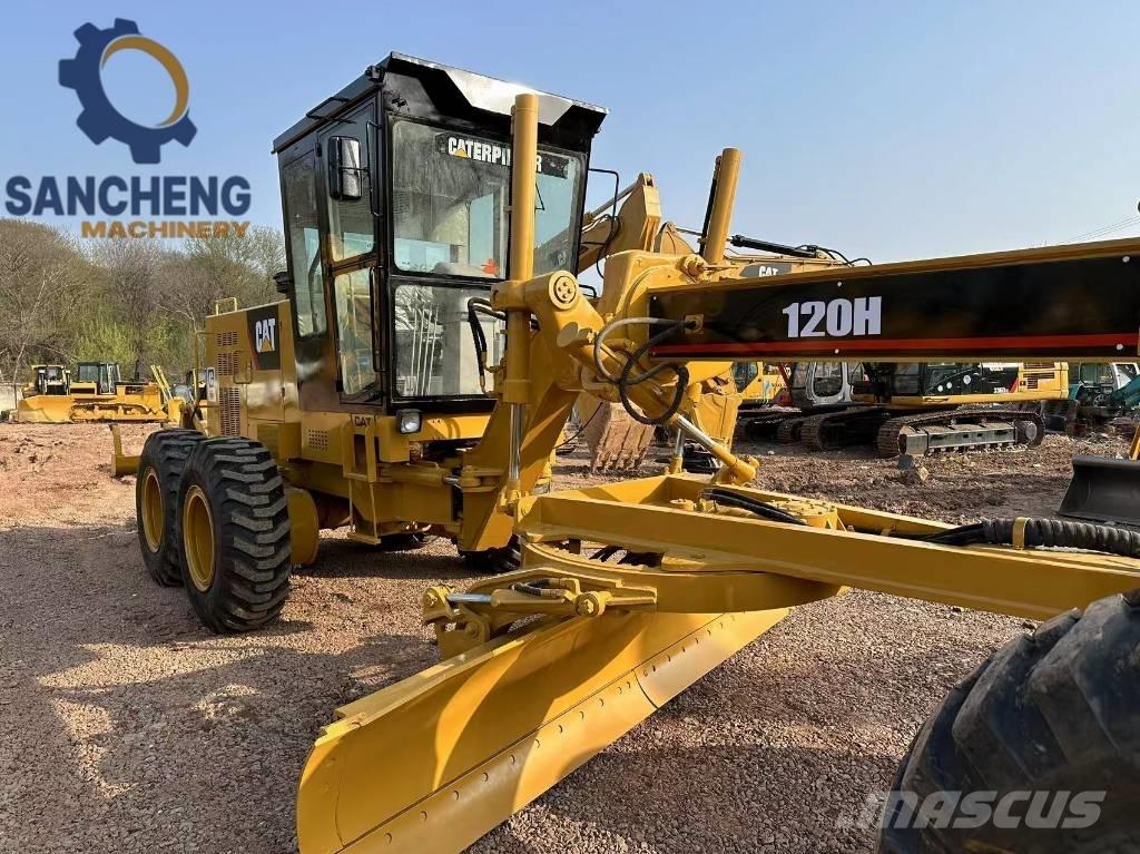 CAT 120H Graders