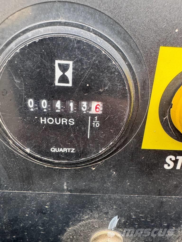 Genie GS 3369 RT Scissor lifts