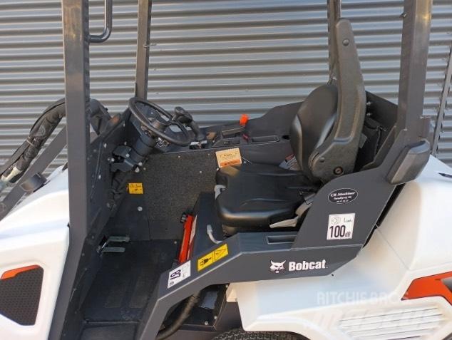 Bobcat l23 Mini loaders