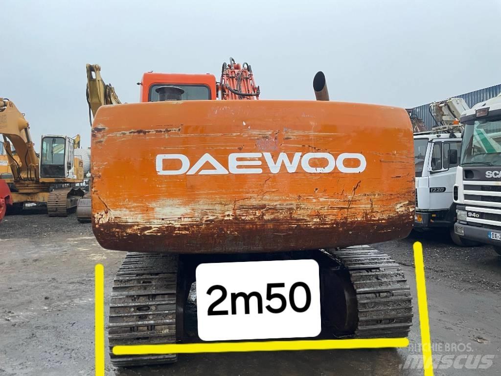 Daewoo Solar 220 LC Crawler excavators
