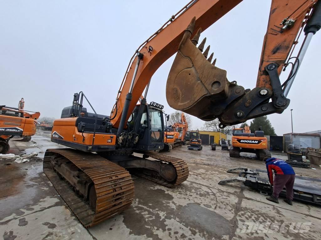 Doosan DX 300 LC-7 Crawler excavators
