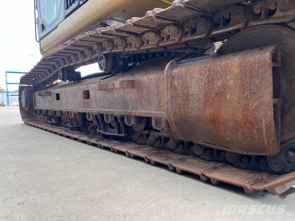 CAT 330F L Crawler excavators