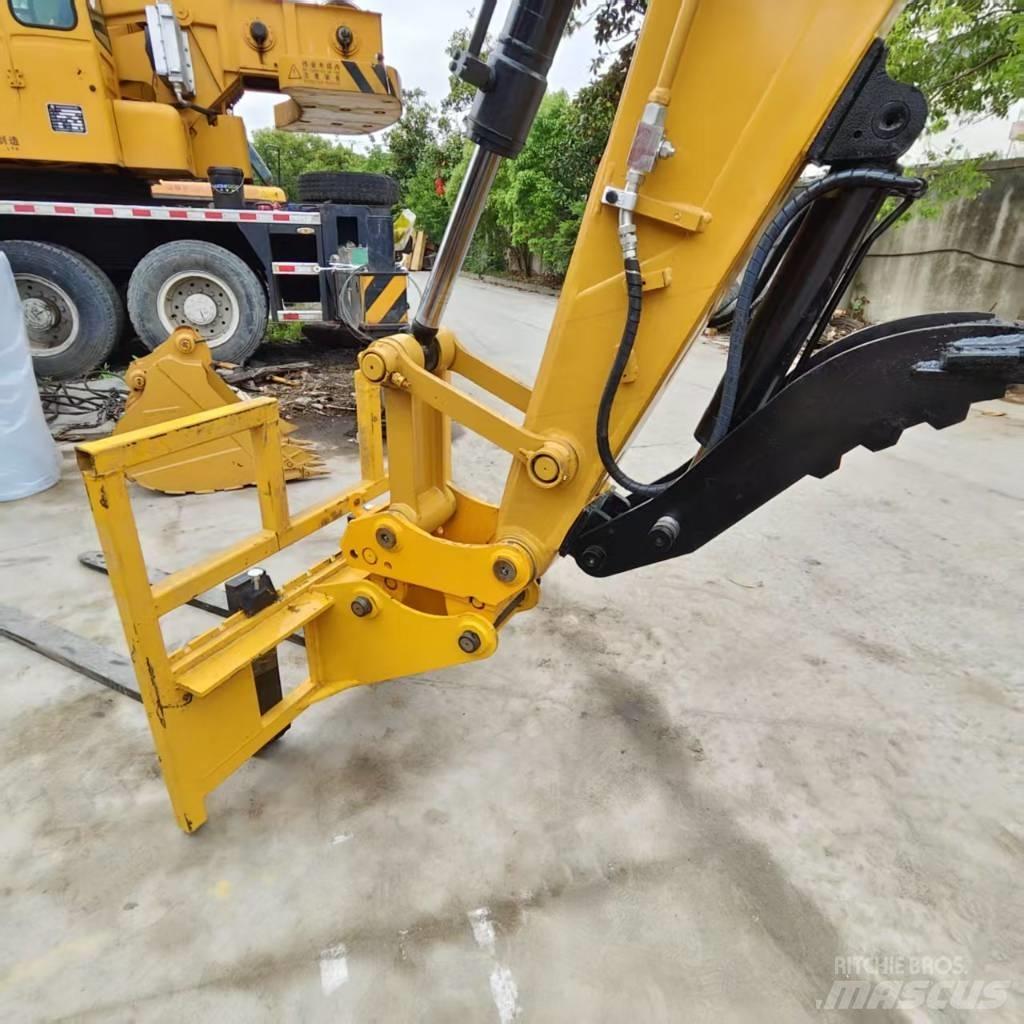 CAT 308 Mini excavators < 7t (Mini diggers)