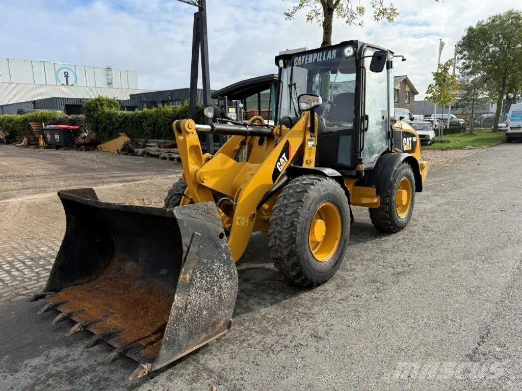 CAT 906H Wheel loaders