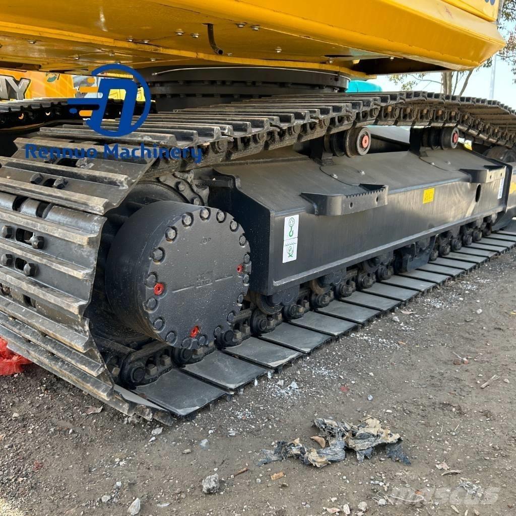 Komatsu PC200-8 Crawler excavators