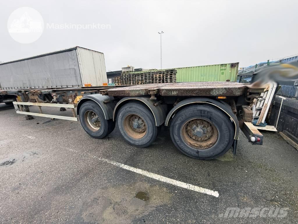 Schweriner CS 40 Containerframe semi-trailers