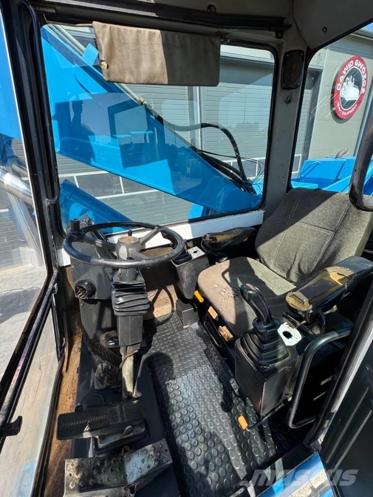 Fuchs MHL 331 Waste / industry handlers