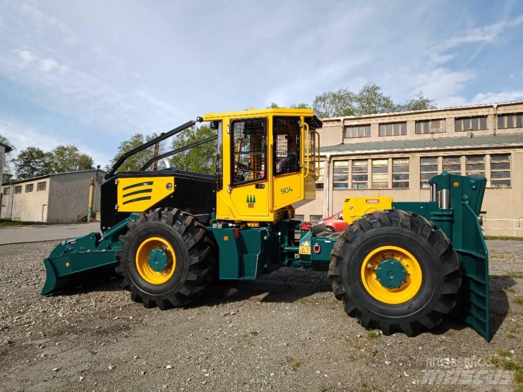 HSM 904S Forestry tractors