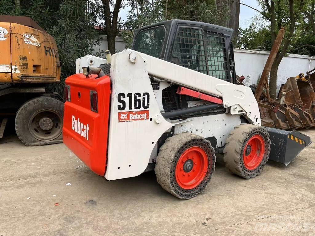 Bobcat S 160 Skid steer loaders