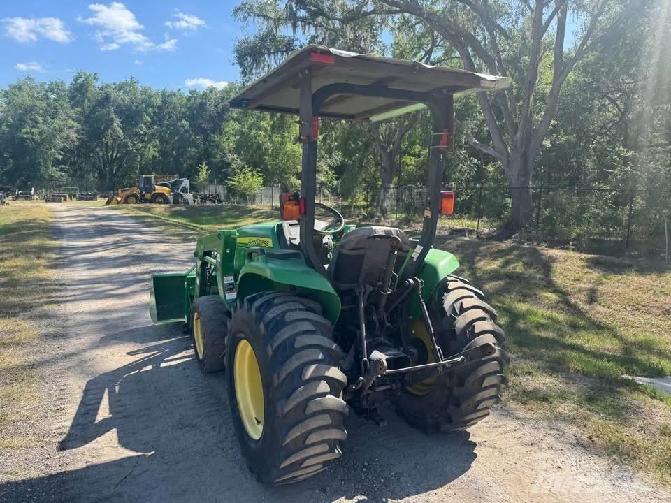 John Deere 3038 E Tractors