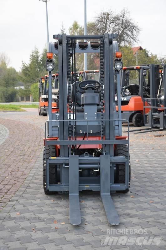 Lonking LG25GLT LPG trucks