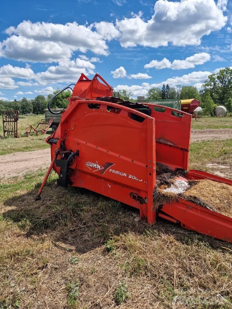 Kuhn Primor 2060 Bale shredders, cutters and unrollers