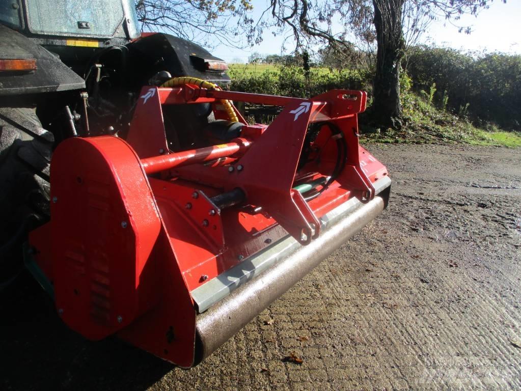 Kverneland FRD Pasture mowers and toppers