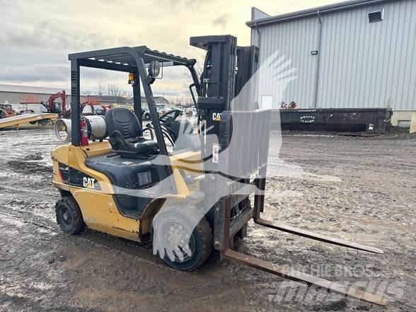 CAT P5000 Diesel trucks