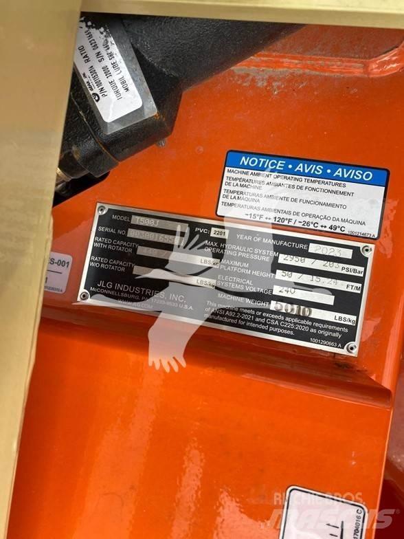 JLG T500J Trailer mounted aerial platforms