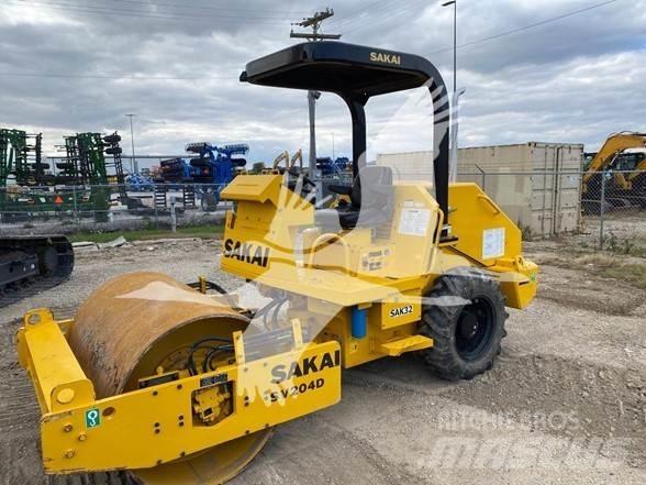 Sakai SV204D Single drum rollers