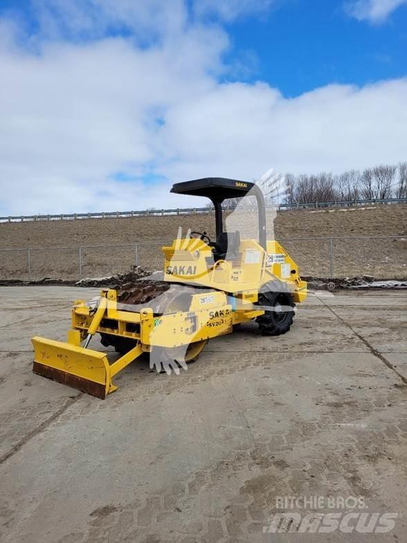 Sakai SV204TB Single drum rollers