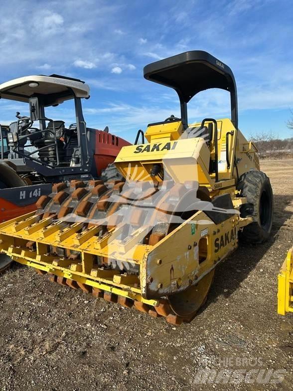Sakai SV414T Single drum rollers