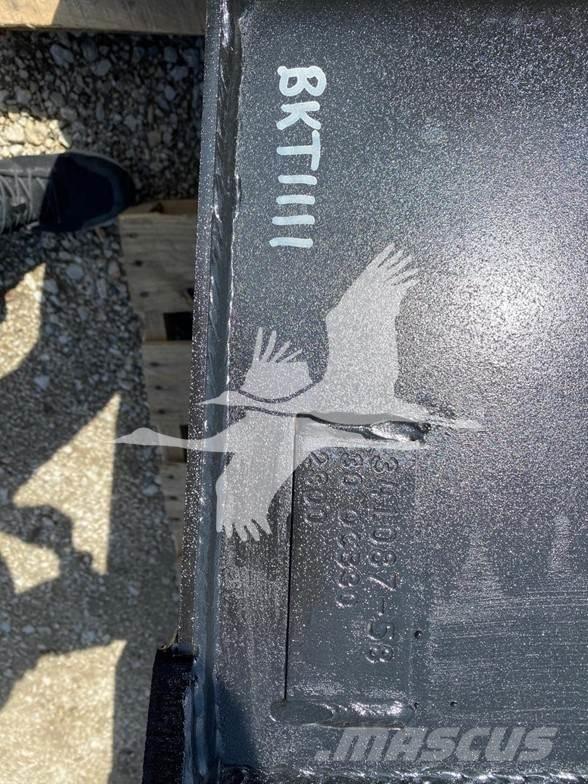 TAG SK85CS-7 Buckets