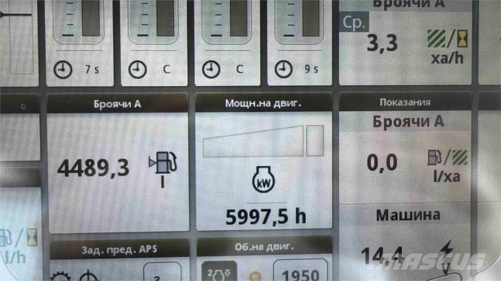 John Deere 8270R Tractors