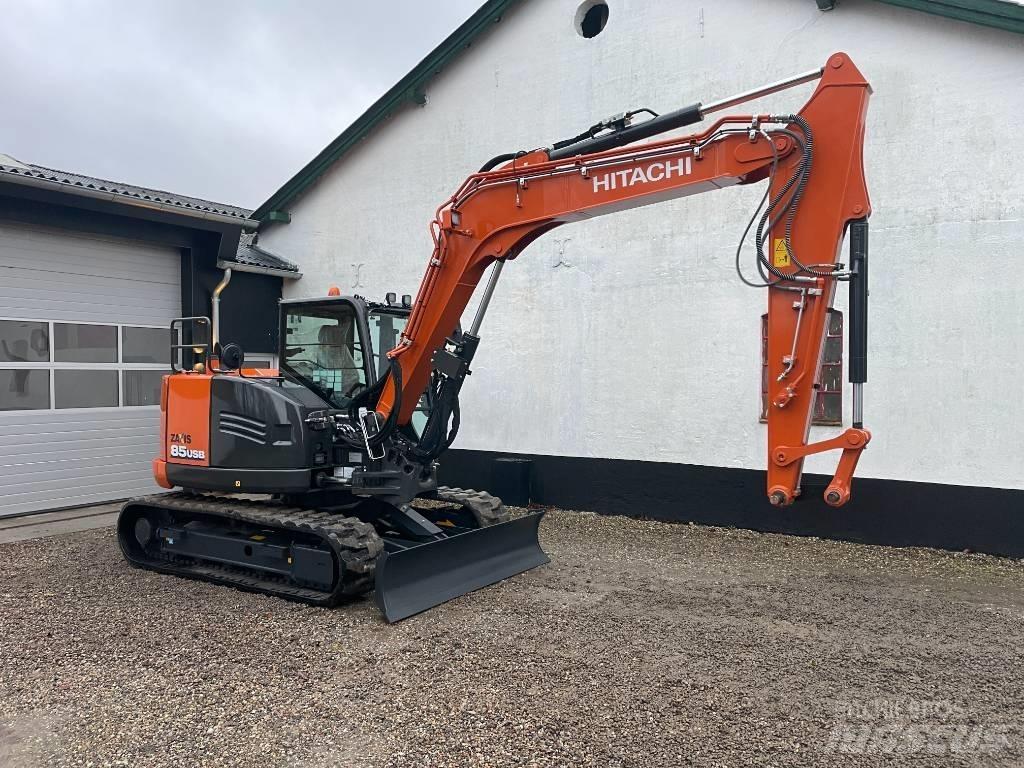 Hitachi ZX 85 Midi excavators  7t - 12t