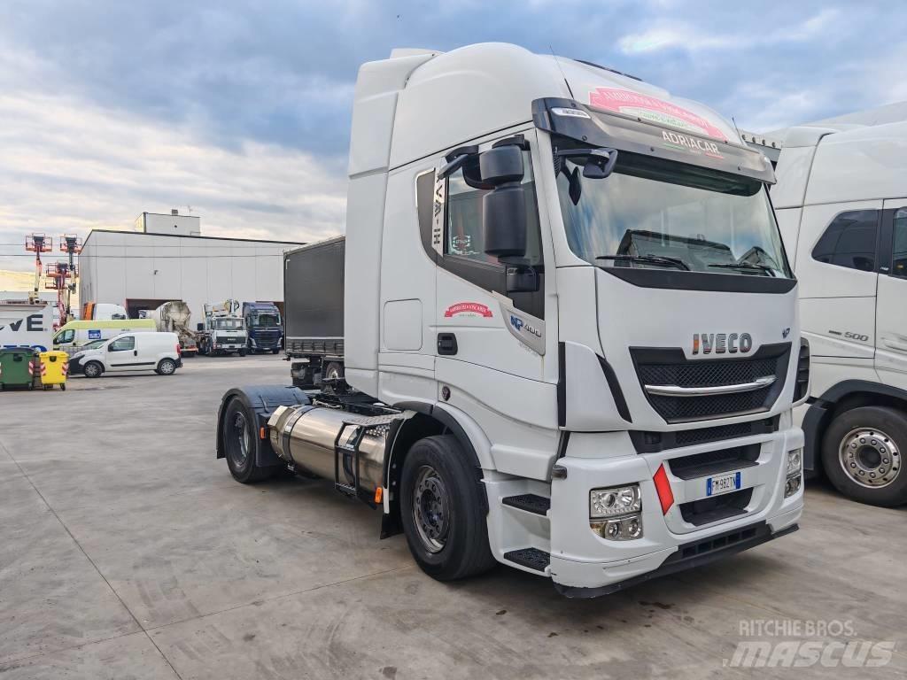 Iveco STRALIS 400 NP Tractor Units