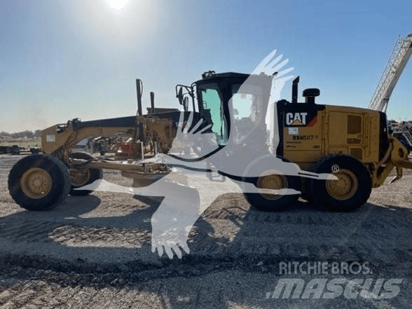 CAT 330FL Crawler excavators
