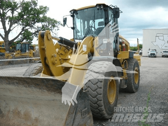 CAT 938M Wheel loaders