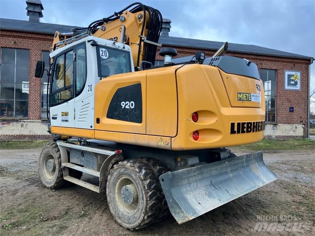 Liebherr A920 Wheeled excavators