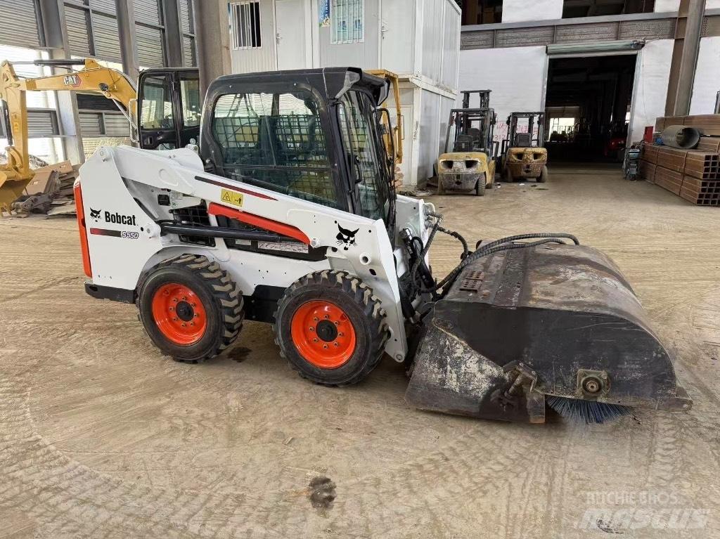 Bobcat S 550 Skid steer loaders