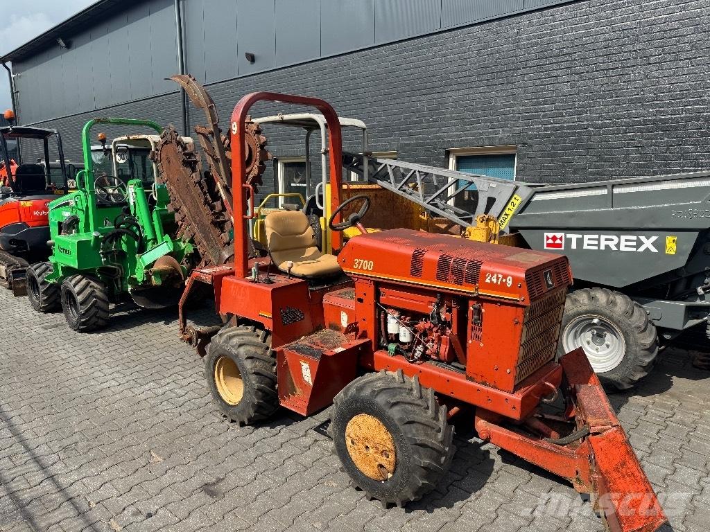 Ditch Witch 3700 DD Trenchers