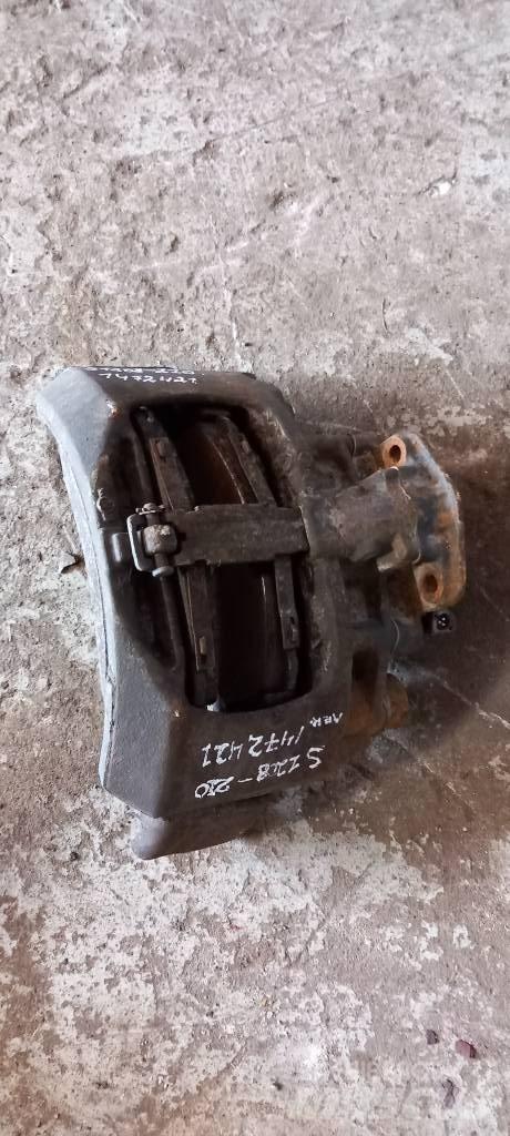 Scania 94 D.   1472421 Brakes