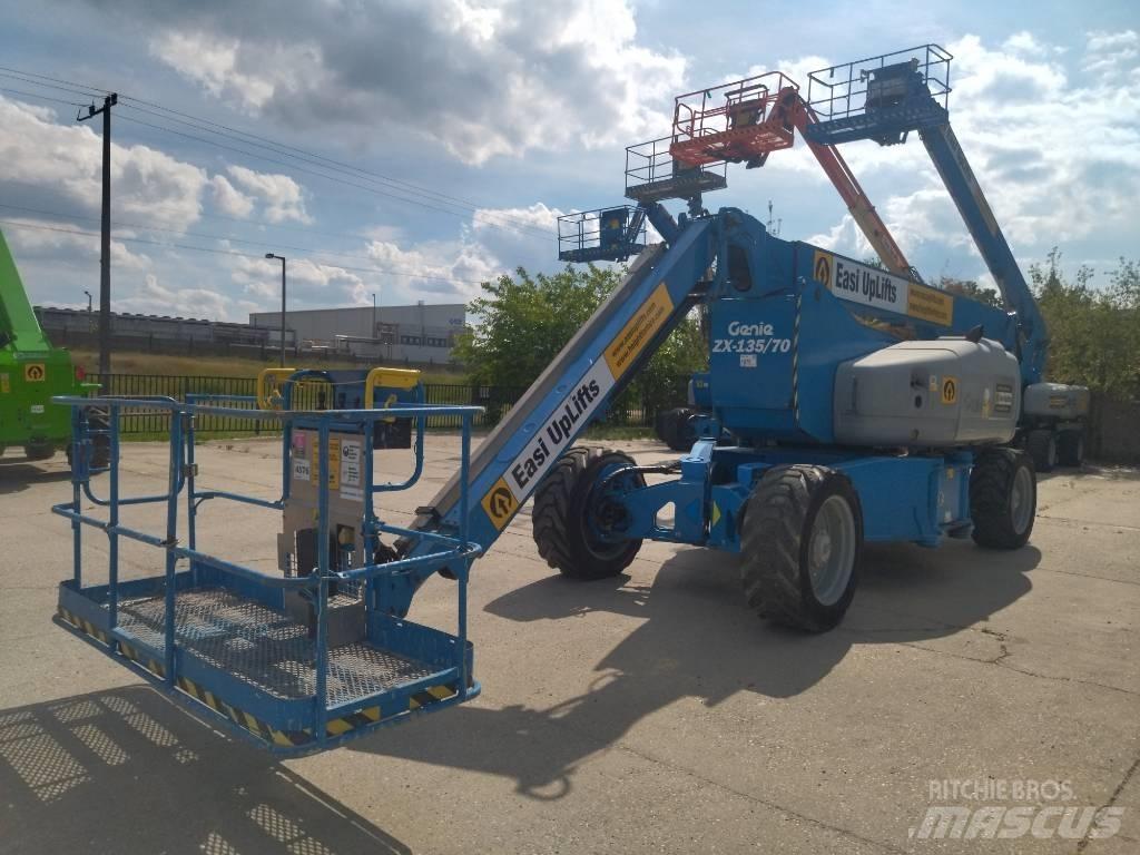 Genie ZX 135/70 Articulated boom lifts