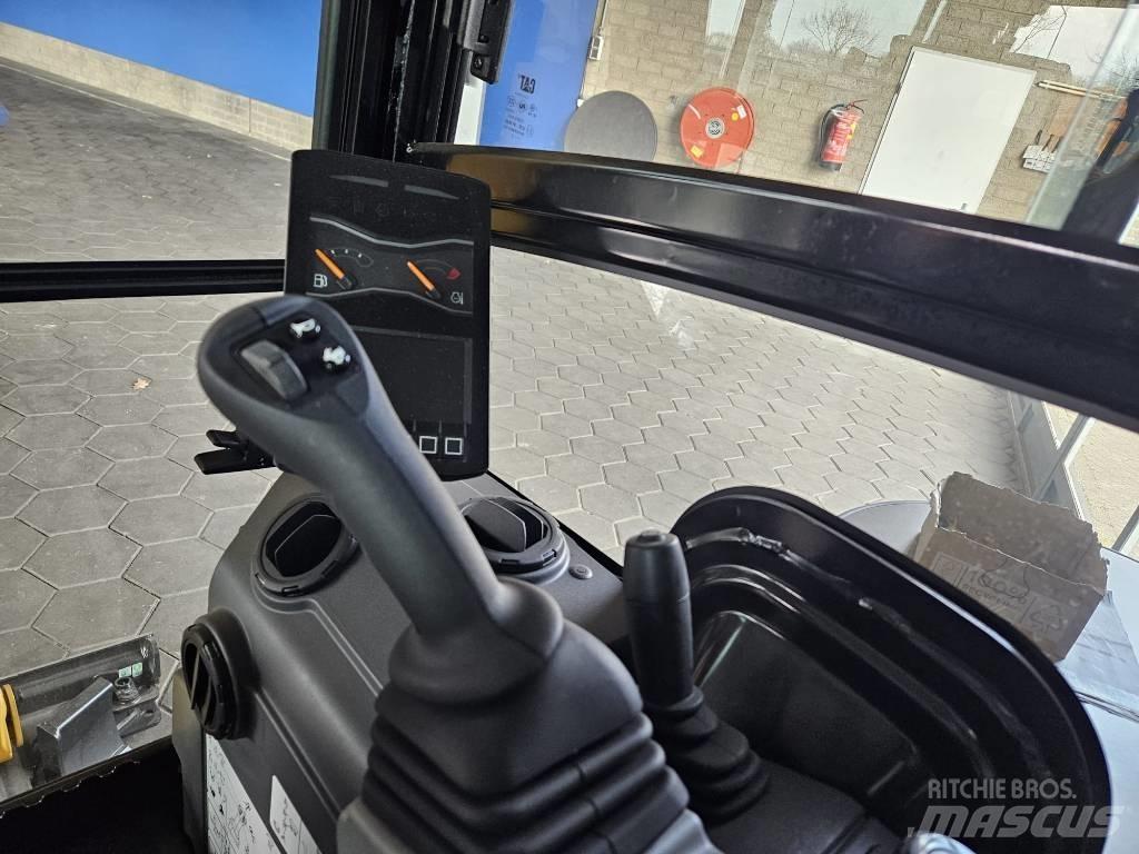 CAT 301.8 Mini excavators < 7t (Mini diggers)