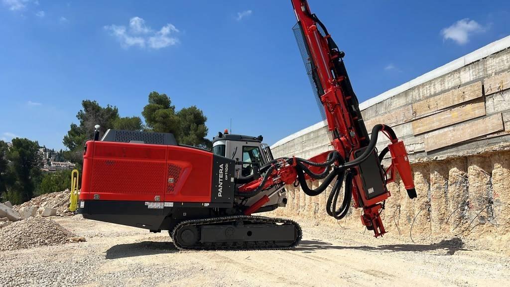 Sandvik DP 1100 i Surface drill rigs