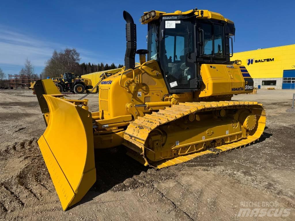 Komatsu D51PXI-24E0 Crawler dozers
