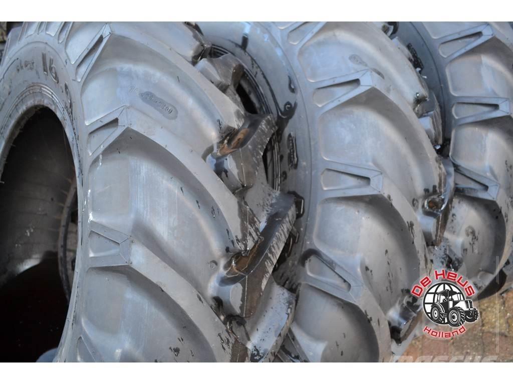  MEGAGLOBE 16.9-30 Tyres, wheels and rims
