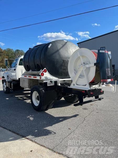 Sterling L9500 Combi / vacuum trucks