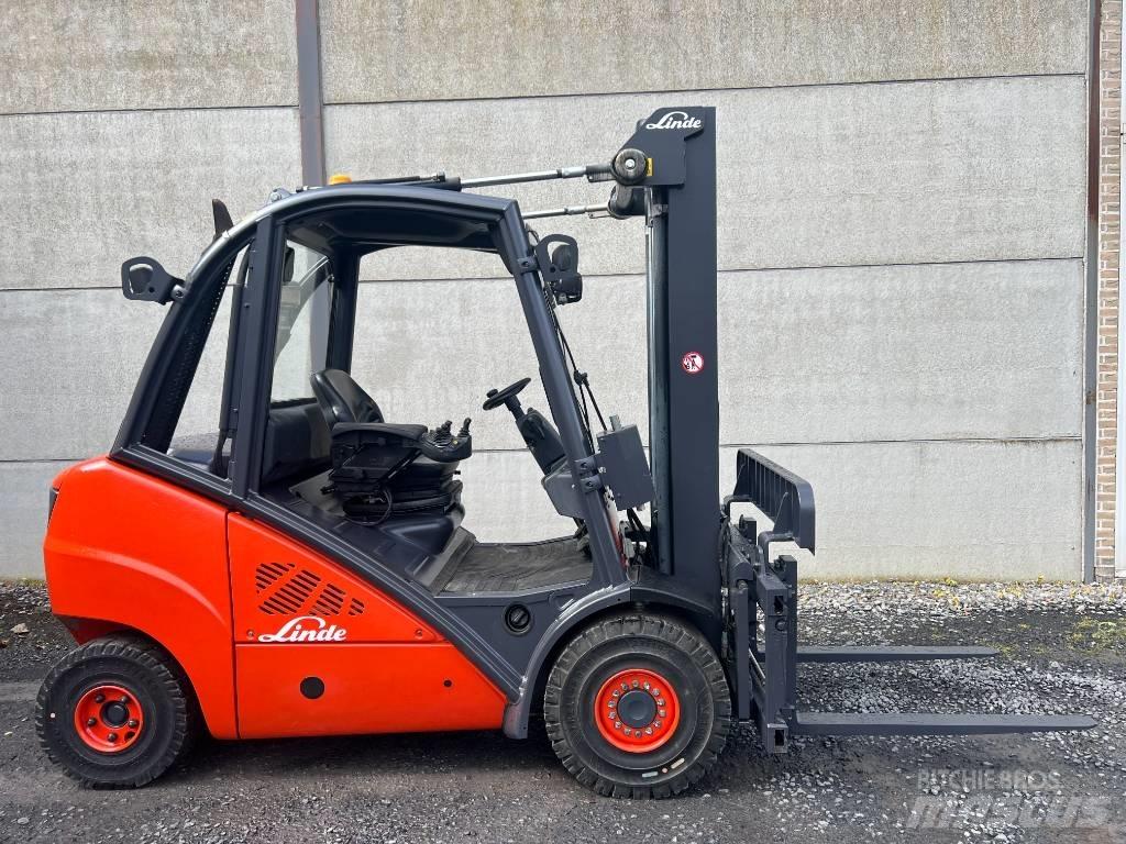 Linde H30D-01 Diesel trucks